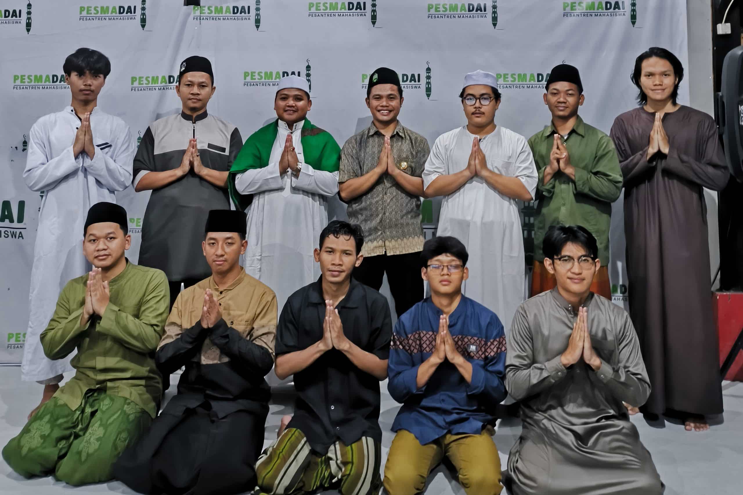 Peran Pesmadai Mencetak Mahasiswa Harapan Bangsa